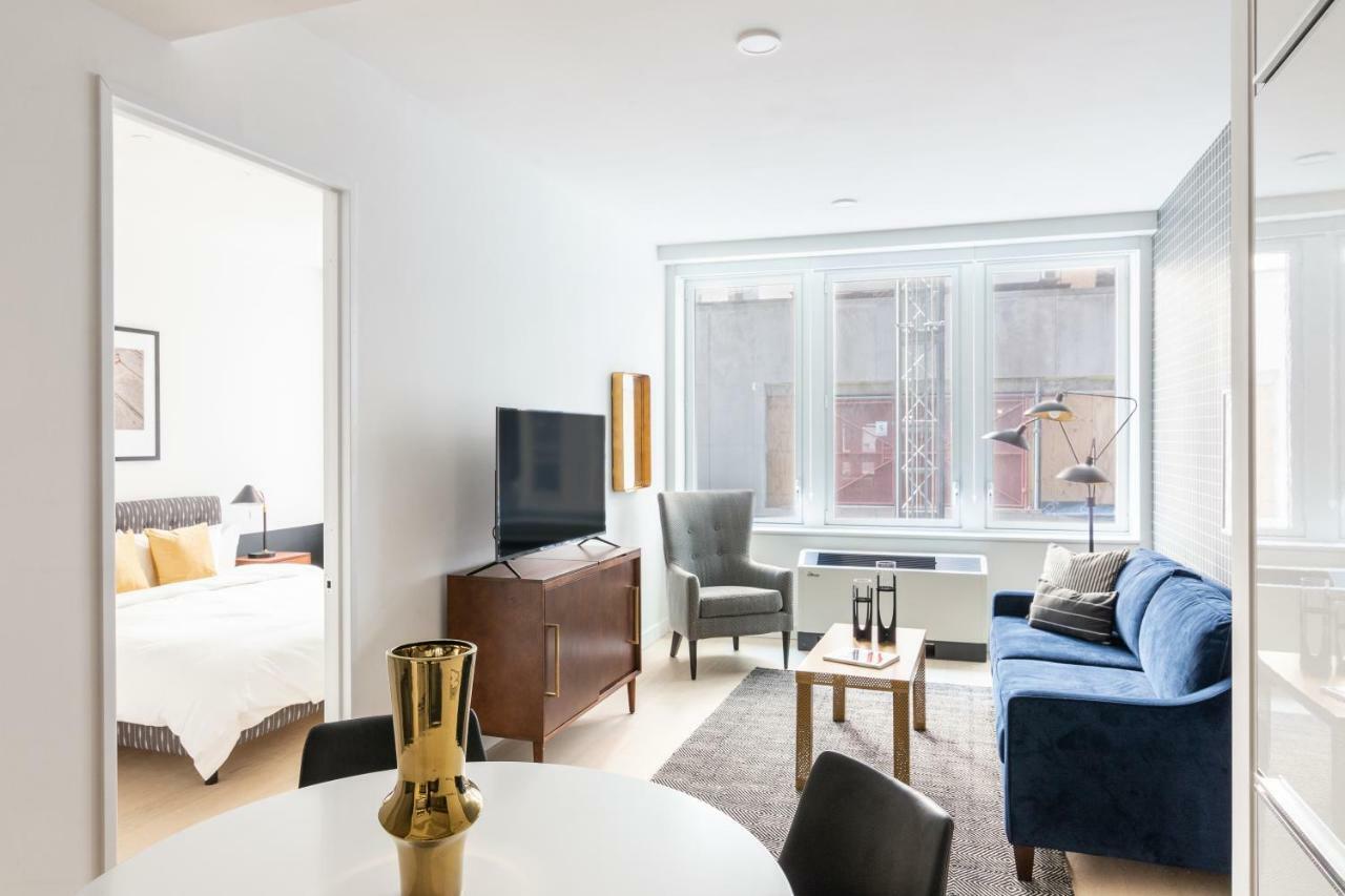 Sonder — Stock Exchange New York City Room photo