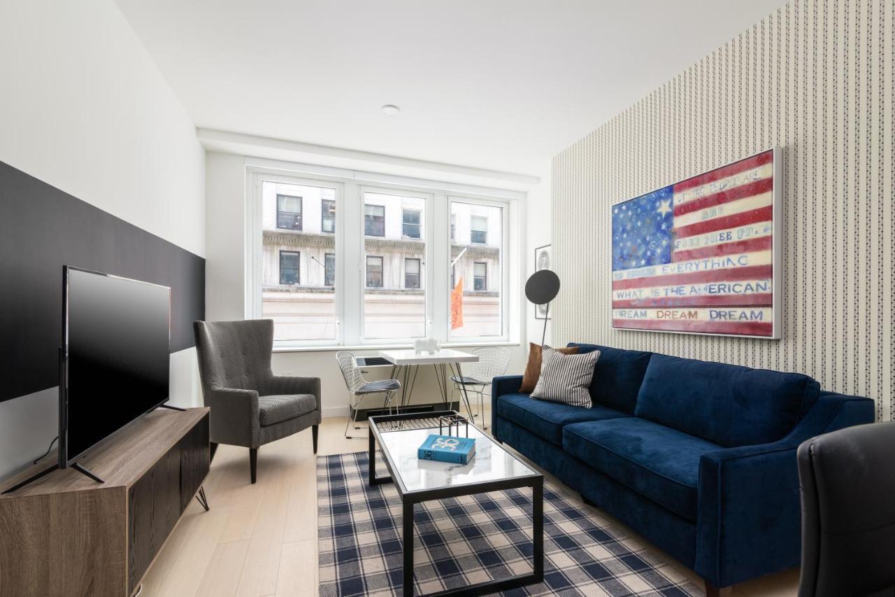Sonder — Stock Exchange New York City Room photo